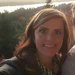 Meet your Posher, Dana